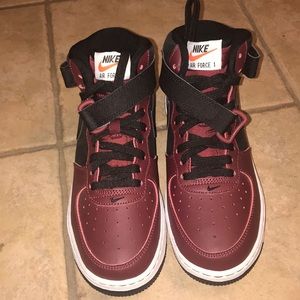 Nike Air Force 1s hightops boys size
